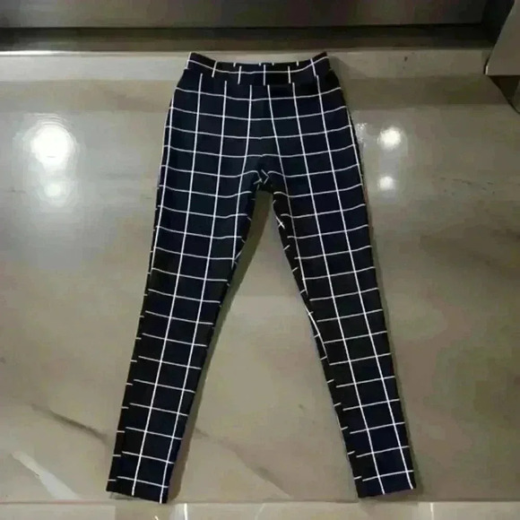 MIa Rose Plaid Stretch Pants Size Small - Picture 2 of 2